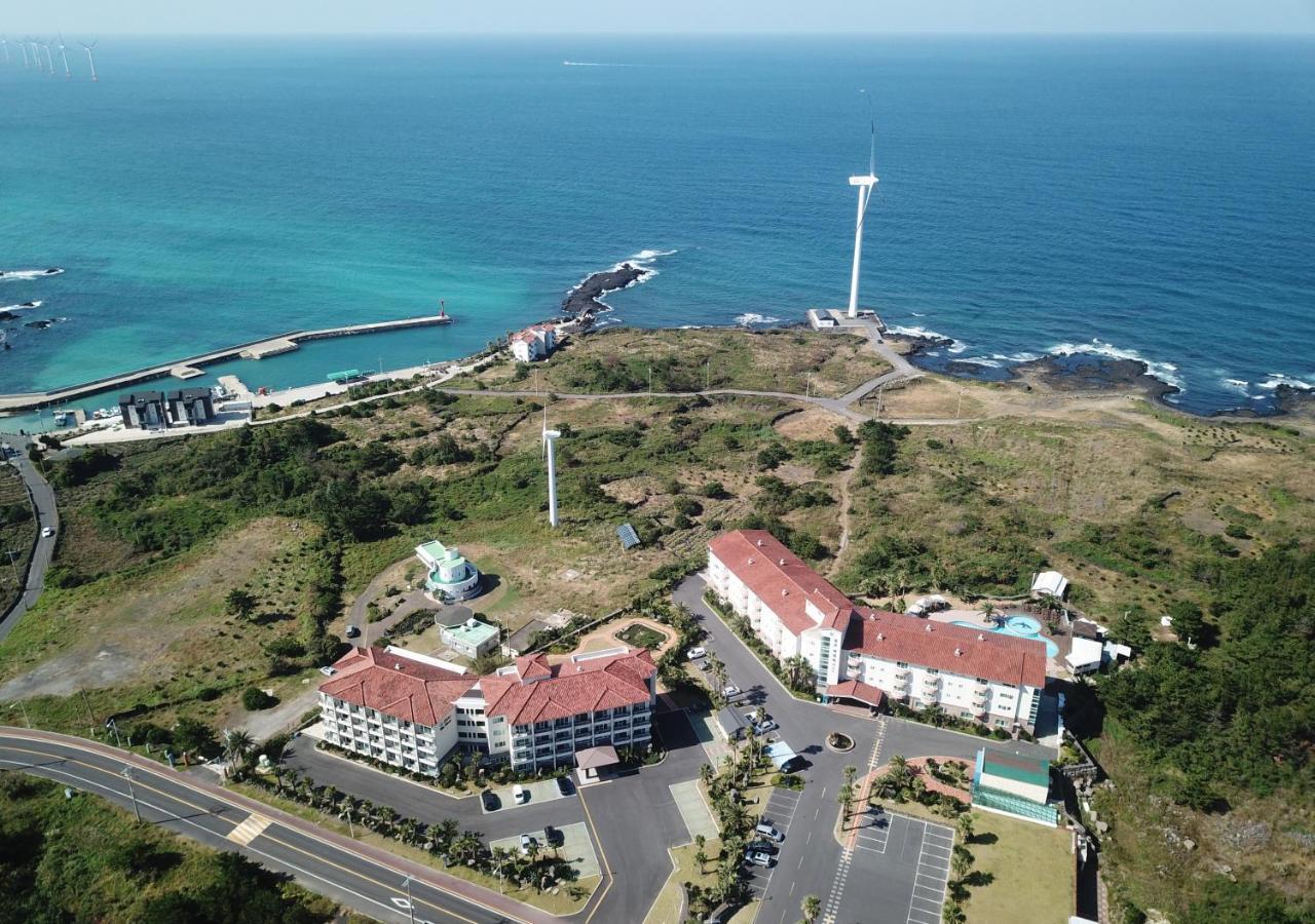 Blue Hawaii Hotel Jeju Bagian luar foto